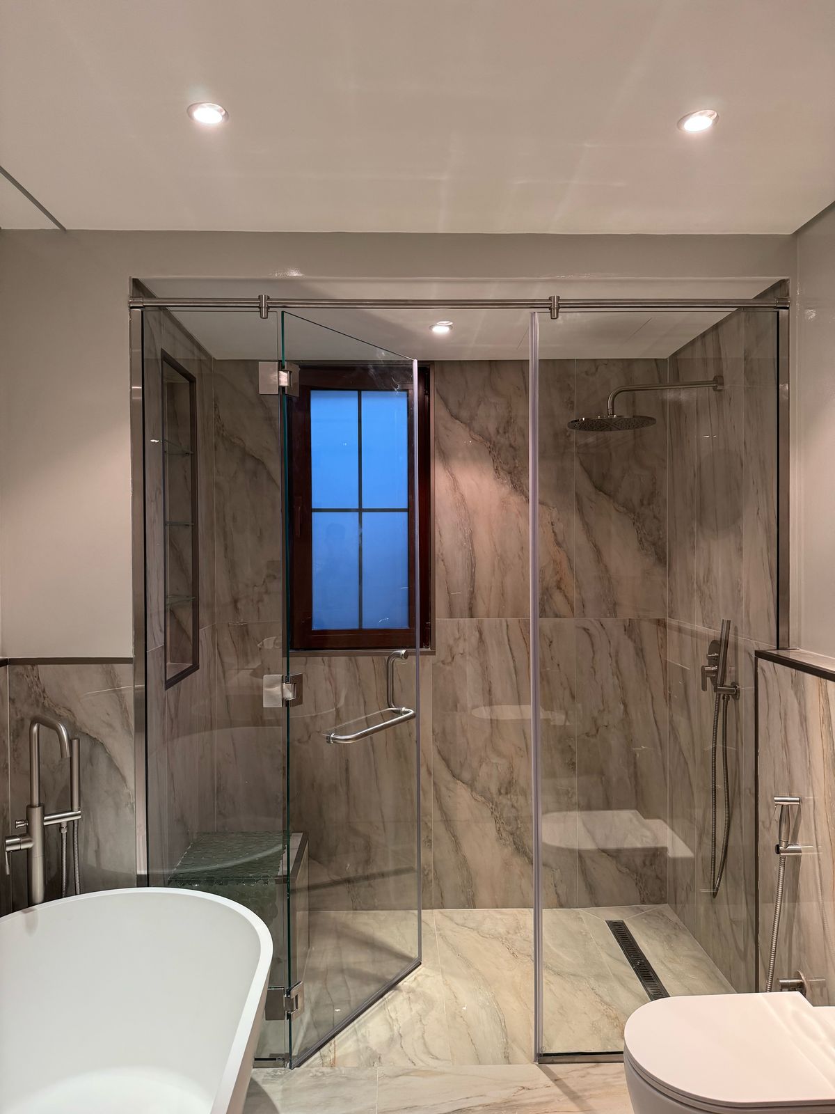 Luxury Bathroom Interior